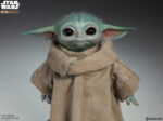 The Child The Mandalorian Star Wars Baby Yoda Life-Size Figure Grogu by Sideshow Collectibles - immagine 15
