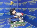 4052720 Mistletoe Mischief Lucy Snoopy Jim Shore Enesco Disney