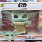 The Child Baby Yoda Star Wars Mandalorian Super Sized Funko Pop 369