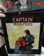 Captain marvel the death statua diorama diamond la morte di Capitan marvel - immagine 5