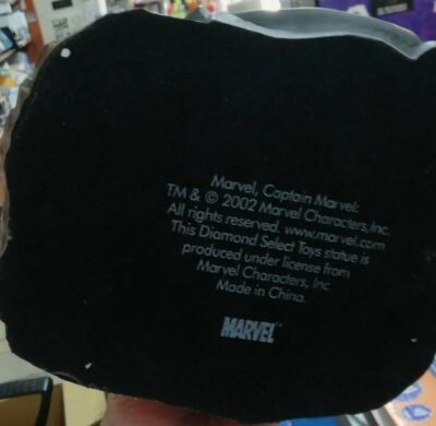 Captain marvel the death statua diorama diamond la morte di Capitan marvel - immagine 9