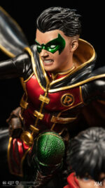 xm-statue-super-sons-016