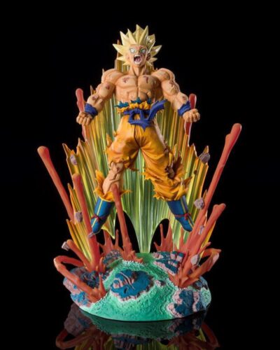 Dragon Ball Z Figuarts ZERO PVC Statue (Extra Battle) Super Saiyan Son Goku -Are You Talking About Krillin?!!!!!- 27 cm by Bandai - immagine 2