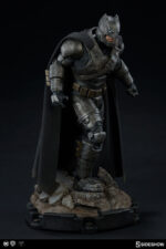 Armored Batman Dc Comics Premium Format™ Figure by Sideshow Collectibles