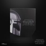 Star Wars The Mandalorian Black Series Electronic Helmet The Mandalorian by Hasbro - immagine 5