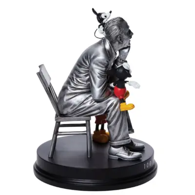 6012858 Walt with Mickey Mouse Through the Years Disney 100 Figurine Grand Jesters Studios  by Enesco - immagine 6