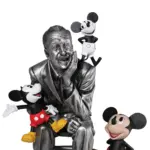 6012858 Walt with Mickey Mouse Through the Years Disney 100 Figurine Grand Jesters Studios  by Enesco - immagine 8