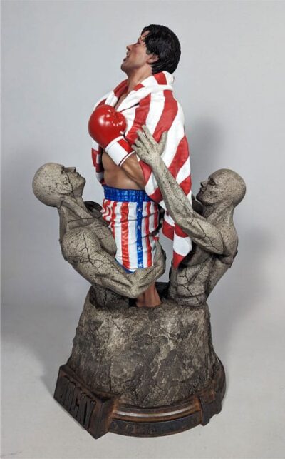 Rocky IV Statue 1/4 Rocky Balboa 48 cm by Hollywood Collectibles Group - immagine 5