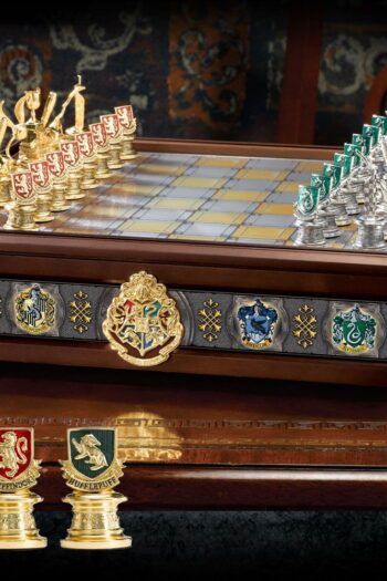 Harry Potter - Hogwarts Houses Quidditch Chess