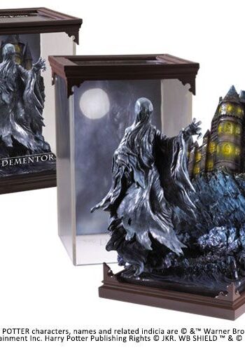Harry Potter Magical Creatures Diorama Dementor 19 cm
