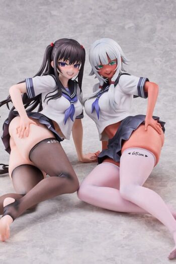 World Where the Thickness of a Girl's Thighs is Equal to Her Social Status Statues 1/5 Raura Aiza & Iroha Shishikura 14 cm