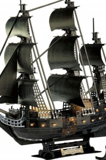 Pirates of the Caribbean: Dead Men Tell No Tales 3D Puzzle Black Pearl LED Edition