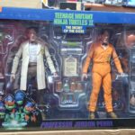 TMNT II: The Secret of the Ooze Action Figure 2-Pack Lab Coat Professor Perry and Hazmat Suit Professor Perry 18 cm By Neca