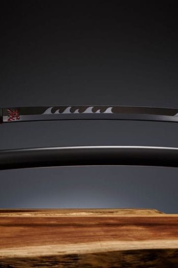 Demon Slayer: Kimetsu no Yaiba Proplica Replica 1/1 Nichirin Sword (Tanjiro Kamado) Kyojuro Rengoku´s Sword Gueard Ver. 88 cm