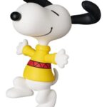 Peanuts UDF Series 18 Mini Figure Sweater Snoopy 8 cm