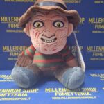 KR15864 Nightmare on Elm Street Phunny Plush Figure Freddy Kreuger Sitting 20 cm Kidrobot Neca Peluche