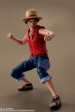 One Piece S.H. Figuarts Action Figure Monkey D. Luffy (Netflix) 14 cm by Bandai - immagine 3