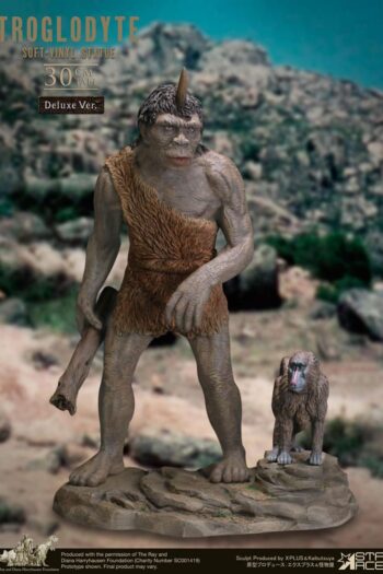 Bubo the Mechanical Owl Soft Vinyl Statue Troglodyte Deluxe Version 30 cm