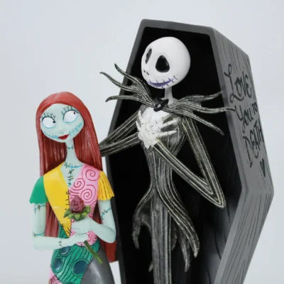 6016742 Nightmare Before Christmas Jack & Sally Showcase Disney by Enesco - immagine 4