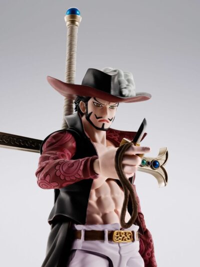 One Piece S.H.Figuarts Action Figure Dracule Mihawk Hawkeye 17 cm by Bandai - immagine 8