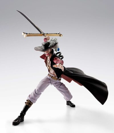 One Piece S.H.Figuarts Action Figure Dracule Mihawk Hawkeye 17 cm by Bandai - immagine 4