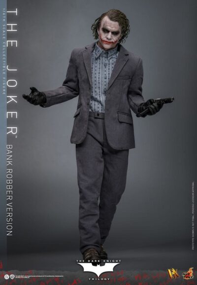 The Dark Knight DX Action Figure 1/6 The Joker (Bank Robber Version) 30 cm by Hot Toys - immagine 11