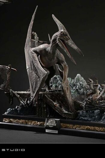 Jurassic Park III Legacy Museum Collection Statue 1/6 Pteranodon Bonus Version 68 cm