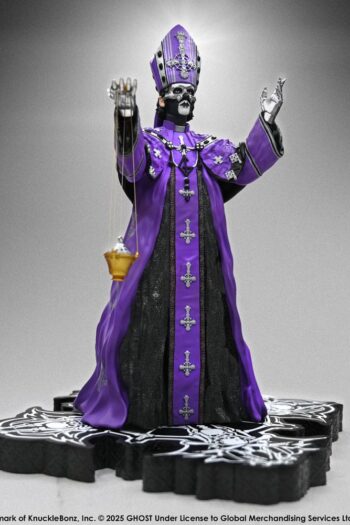 Ghost Rock Iconz Statue Papa V Perpetua Purple Robes 22 cm