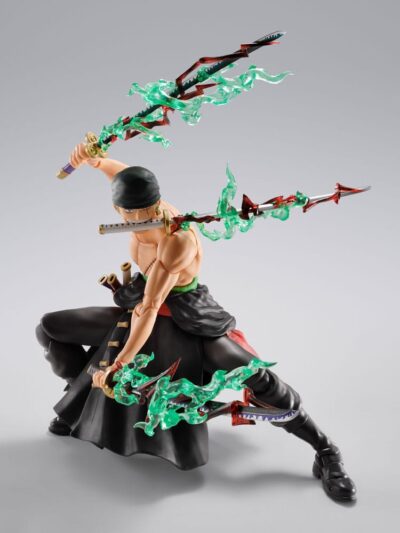 One Piece S.H. Figuarts Roronoa Zoro King Of Hell by Bandai - immagine 5