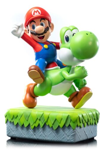 Super Mario Statue Mario & Yoshi 48 cm