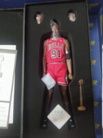 Dennis Rodman 91 Chigaco Bulls NBA Collection Real Masterpiece Doll 1/6 by Enterbay - immagine 5