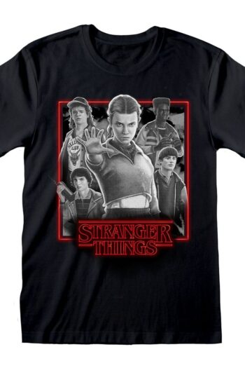 Stranger Things T-Shirt Group Artwork One Last Strange Adventure Colour Size M