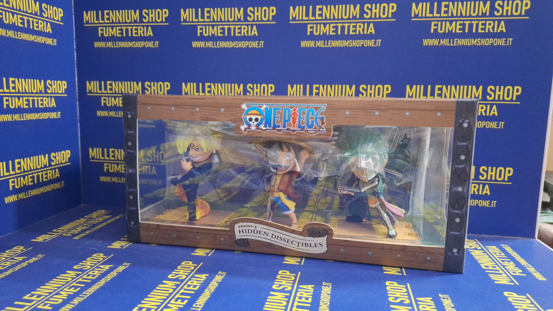 30d5bd27-8bbc-4680-b94d-6d5450306962 One Piece Freeny's Hidden Dissectables Vinyl Figure Luffy, Zoro and Sanji 10 cm by Mighty Jaxx - immagine 1