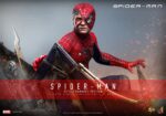 Spider-Man Movie Masterpiece Action Figure 1/6 Spider-Man (Battle Damaged Version) 30 cm by Hot Toys - immagine 3