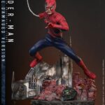 Spider-Man Movie Masterpiece Action Figure 1/6 Spider-Man (Battle Damaged Version) 30 cm by Hot Toys