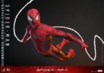 Spider-Man Movie Masterpiece Action Figure 1/6 Spider-Man (Battle Damaged Version) 30 cm by Hot Toys - immagine 12