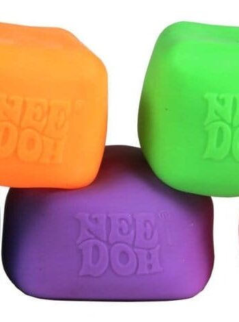 NeeDoh Squeeze Ball Nice Cube Glow (Glow in the Dark) 5 cm Display (12)