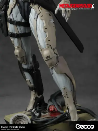 Metal Gear Solid 4 Raiden 1/6 Scale Statue by Gecco - immagine 6