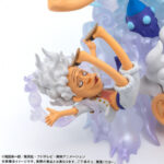 One Piece World Collectable Figure Premium - Monkey D. Luffy -Gear 5- Special Bandai Premium Exclusive - immagine 3