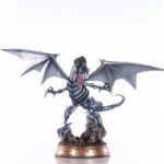 Yu-Gi-Oh! PVC Statue Blue-Eyes White Dragon Silver Edition 35 cm