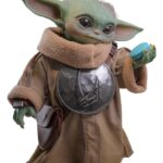 Star Wars: The Mandalorian & Grogu Life-Size Figure Grogu 38 cm