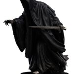 The Lord of the Rings Trilogy Mini Statue Ringwraith at the Prancing Pony 18 cm