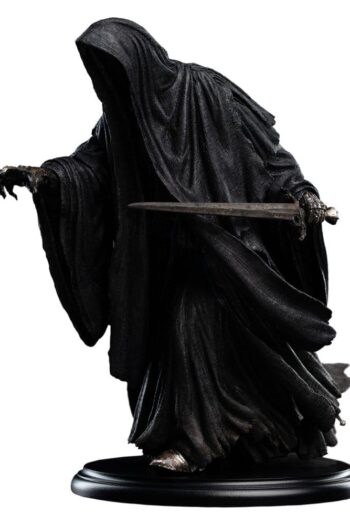 The Lord of the Rings Trilogy Mini Statue Ringwraith at the Prancing Pony 18 cm