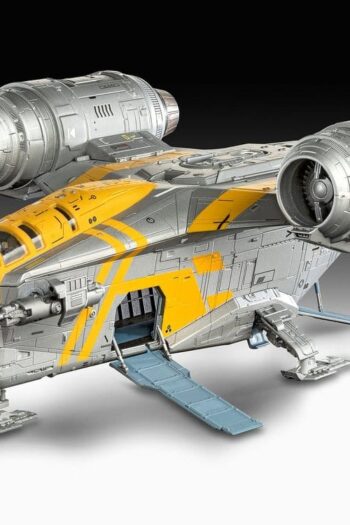 Star Wars The Mandalorian and Grogu Revell Model Kit 1/72 Razor Crest 34 cm