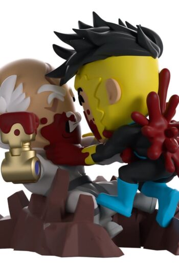 Invincible Vinyl Figure Final Battle Invincible vs Conquest 12 cm