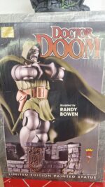 Dr Doom Destino Bowen Marvel Universe Statua - immagine 5