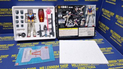 Bandai GD-16 Chogokin Mobile Suit Gundam RX-78 con Amuro Rei dipinto a mano - immagine 4