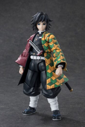 Demon Slayer: Kimetsu no Yaiba S.H. Figuarts Action Figure Giyu Tomioka 15 cm