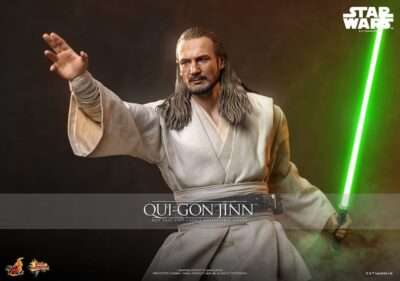 Star Wars Movie Masterpiece Action Figure 1/6 Qui-Gon Jinn (Collector Edition) 32 cm by Hot Toys - immagine 2