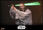 Star Wars Movie Masterpiece Action Figure 1/6 Qui-Gon Jinn (Collector Edition) 32 cm by Hot Toys - immagine 8
